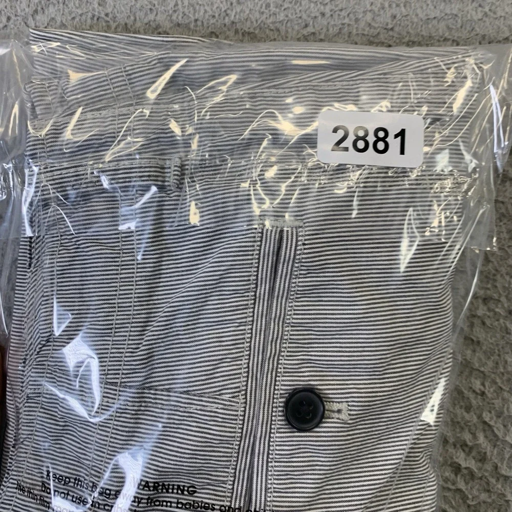 J. Crew Chino Shorts Mens 33 White Gray Stripe 10